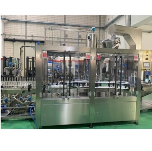 อุปกรณ์บรรจุขวด3-in-1สแตนเลสสำหรับน้ำผลไม้พร้อมการควบคุมอุณหภูมิและการออกแบบที่ถูกสุขอนามัยสำหรับโรงงานเครื่องดื่มเพื่อการส่งออก - Product Image 1