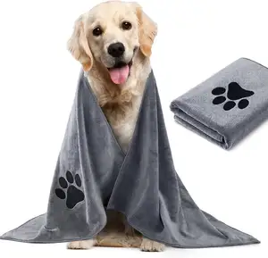 Оптовая продажа на заказ, полотенца для домашних животных с мультяшным логотипом, моющееся быстросохнущее впитывающее полотенце из микрофибры для собак