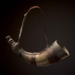 Récipient de corne en poudre à collectionner tribal de style religieux Viking fabriqué à partir de corne animale naturelle - Product Image 1