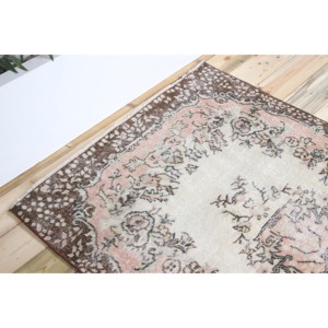 Tapis turc vintage, tapis de 3,8 x 6,4 pieds, tapis floral brun - Product Image 5