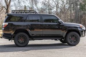 TOYOTA 4RUNNER SR5 2023 USADO, Volante a la Izquierda/Derecha - Product Image 2