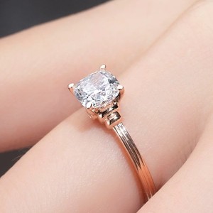 แหวนหมั้นเพชรสำหรับผู้หญิงขนาด14K/18K สายคาดสำหรับงานแต่งงานสีเหลืองทอง - Product Image 5