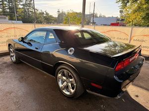 Dodge Challenger R/T RWD 2009 d'occasion, conduite à gauche, norme Euro IV, 50 001 à 75 000 miles, 150 à 200 ch - Product Image 3
