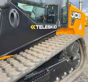 Chargeuse télescopique sur chenilles JCB TELESKID 3TS-8T, 74 CV, moteur diesel, machine de chantier avec godet de 0,43 m³ - Product Image 6
