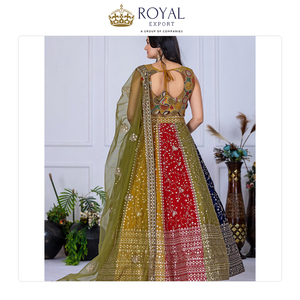 Expertos en la Venta de Lehenga Choli de Primera Calidad en Georgette Star Fox con Bordado Intenso, Multihilo y Trabajo de Lentejuelas - Product Image 4