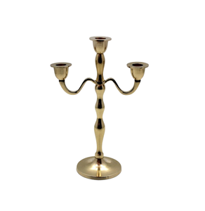 Porte-bougie en fer décoratif moderne en argent antique pour le salon et la décoration de table faits à la main - Product Image 3