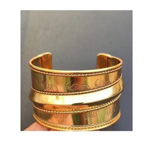 Brazalete de Latón, Anillo de Puño, Pulsera Chapada en Oro, Joyería Hecha a Mano para Mujer, Accesorio de Moda Moderno y Elegante para Bodas - Product Image 1