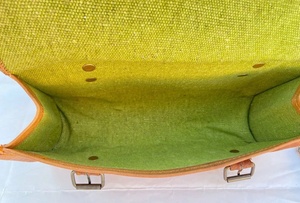 Bolsa de herramientas de bicicleta de cuero genuino personalizada, bolsa de equipo de ciclismo Vintage de tamaño personalizable con correas de hebilla impermeables - Product Image 3