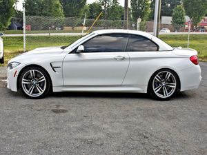 รถบีเอ็มดับเบิลยู เอ็ม4 คอนเวอร์ทิเบิล ปี 2015 มือสอง สภาพดี ราคาคุ้มค่า - Product Image 3