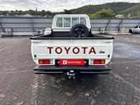 Voiture d'occasion à faible kilométrage, Toyota Land Cruiser 79 Single Cabin Pickup 2022, prête à être expédiée