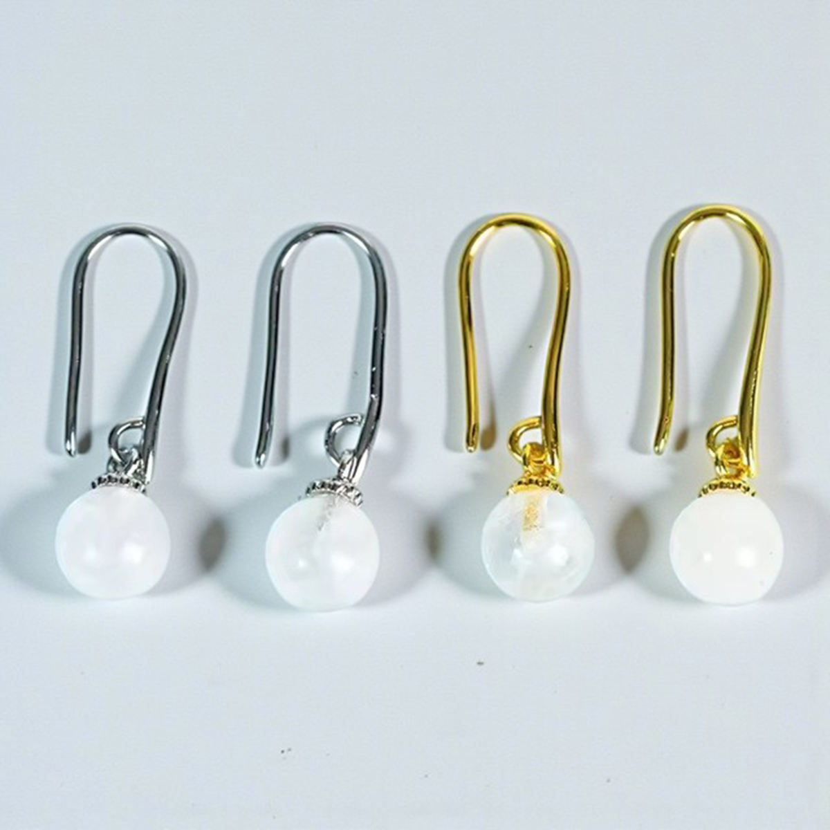 เรนโบว์มูนสโตน