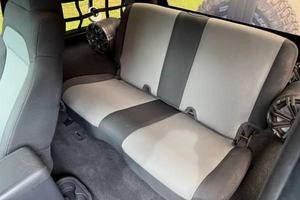 JEEP WRANGLER UNLIMITED 2005 D'OCCASION CÔTÉ GAUCHE/CÔTÉ DROIT - Product Image 2