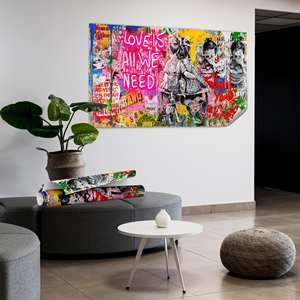 Tableau imprimé sur toile : l'embracement de l'amour dans un style graffiti moderne, toile roulée 1P - Product Image 1