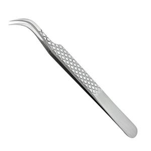 Pince à cils de marque privée personnalisée en acier inoxydable allemand de vente chaude avec pointe pointue pour extensions de cils - Product Image 3