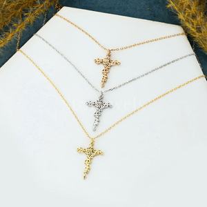 Collar de diamantes de racimo cruzado de Plata de Ley 925, joyería de declaración espiritual para hombres y mujeres directamente desde la India - Product Image 4