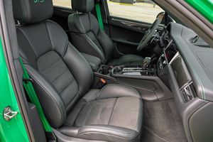 Porsche Macan GTS 2025 Usado en Excelentes Condiciones, Motor V6 Twin-Turbo de 434 hp - Product Image 3