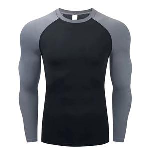 Camiseta de compresión de entrenamiento personalizada Rash Guard para hombre, camisetas deportivas de manga larga OEM MMA - Product Image 1