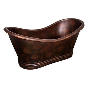 Baignoire en cuivre haut de gamme pour grande salle de bain principale avec des éléments de design traditionnels et rustiques - Product Image 4