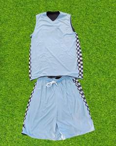 Uniforme de football léger Collection de meilleures pratiques Impression par sublimation Style supérieur pour une utilisation en extérieur Service OEM disponible - Product Image 6