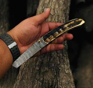 Couteaux pliants portables faits à la main en gros pour le camping, la survie et le bushcraft, couteau de poche personnalisé fait à la main avec manche en bois de cerf - Product Image 5