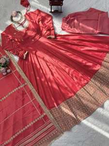 ชุดสلوار คามีซ งานปาร์ตี้ งานแต่งงาน แบบดั้งเดิม ชุดลำลอง  แบบอินเดีย ปากีสถาน สวยงาม ดีไซน์เนอร์  ทรงเข้ารูป  ผ้าไหมแห้งเร็ว  ประดับเลื่อม - Product Image 5