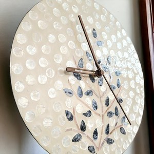 Relojes de nácar de mosaico de lujo para decoración de pared reloj de concha de Capiz de la más alta calidad - Product Image 3
