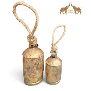 Juego de 4 Campanas de Vaca XL Doradas Antiguas, Campanas Gigantes Artesanales Vintage Rústicas para Colgar, Decoraciones Navideñas de la Suerte XL - Product Image 6