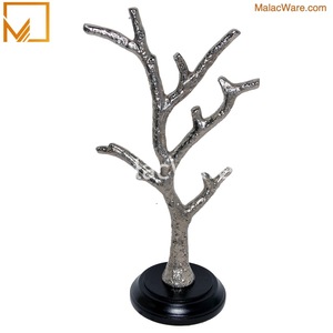 Soporte de joyería de Metal grabado con logotipo de marca de diseñador único para mujer, figurita de fundición de aluminio con diseño de árbol, artesanías de Metal de lujo - Product Image 5