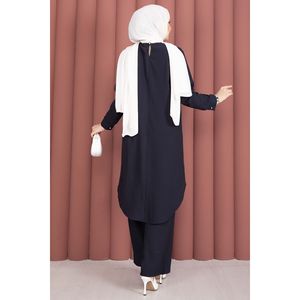Conjunto de Túnica y Pantalones de Crepé Azul Marino con Botones Decorativos, Top Elegante con Botones Decorativos - Product Image 4