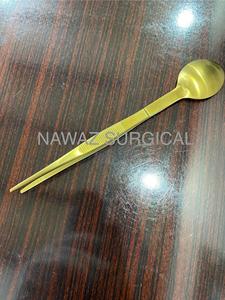 Cuchara de degustación Platos dobles personalizados Cuchara dorada de acero inoxidable de alta calidad con pinzas Cuchara de doble función - Product Image 2