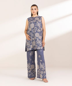 Vente en gros de robes de soirée pour femmes, design personnalisé, en soie georgette, coupe ajustée, imprimé numérique, longueur courte, style tendance de haute qualité - Product Image 6