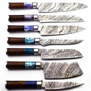 Prix de gros Ensembles de couteaux de cuisine en acier Damas de haute qualité pour chef Ensemble de couteaux de chef en acier Damas faits à la main - Product Image 4