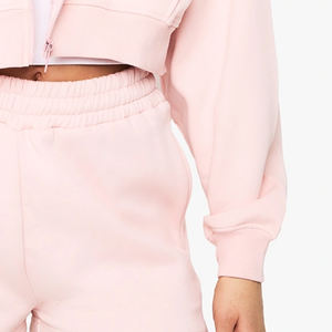 Sudadera con Capucha Corta para Mujer, Diseño Moderno para Ropa Urbana, Material de Felpa Resistente, Precio de Fábrica Económico, con Logotipo Personalizado - Product Image 4