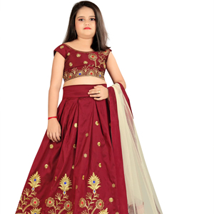Shoryam Fashion Lehenga Choli marron sans manches longueur ras du sol pour petites filles - Robe de soirée ethnique indienne haut de gamme avec dupatta - Product Image 1