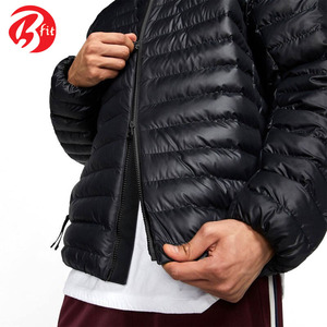 Doudounes noires personnalisables pour hommes Matériau en duvet de la plus haute qualité Taille 3XL pour l'hiver Vêtements de plein air - Product Image 3