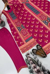NOUVEAU SALWAR KAMEEZ DE CRÉATION EXCLUSIVE ZAIN EXPORTS EN SOIE NATURELLE LOURDE À IMPRESSION NUMÉRIQUE ET TRAVAIL ARTISANAL, MODÈLE REVERSIBLE, MODERNE POUR FÊTES ET MARIAGES, TOUTES SAISONS - Product Image 5