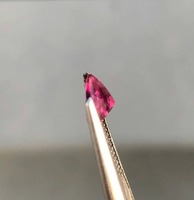 Tourmaline Rubilite Naturelle en Forme de Cœur, Pierre de Naissance Semi-Précieuse Rose, 1,07 Carat, IRIDESCENTE pour la Guérison, Pierre Gemme Libre