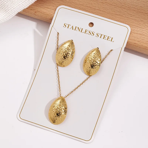 Ensemble de bijoux modernes en acier inoxydable pour femmes, noeud papillon, goutte d'eau, motif de fleur carrée pour mariage, vacances, collier, boucles d'oreilles - Product Image 1