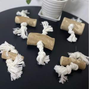 Juguete Masticable para Perros VietChoice de Madera de Café, Limpieza Dental Natural y Fuerte, Fabricante Vietnamita, Alta Calidad, Clásico y Duradero - Product Image 4