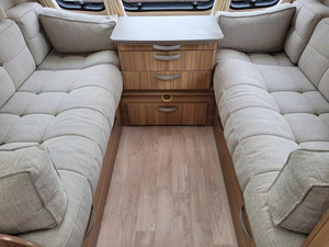 Achetez de nouvelles caravanes de camping-car de grande et petite taille personnalisées disponibles à des prix avantageux en Belgique avec livraison gratuite - Product Image 6