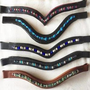 Forma de onda Canal vacío Cristales multicolores Banda decorativa acolchada de cuero para cejas de caballo en tamaños de mazorca completos - Product Image 3
