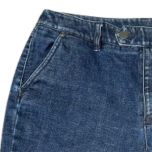 Nouveauté Short en jean taille moyenne pour femmes, longueur genou, style droit, shorts d'été 100% coton de haute qualité - Product Image 3