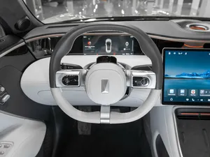 VOITURE D'OCCASION 2023 11 90 kWh I Faible kilométrage Automatique Toit ouvrant panoramique Feux LED Feux diurnes LED 6 places Prête à être expédiée - Product Image 2