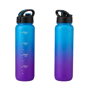 Bouteille de sport durable avec couvercle sécurisé, légère, design écologique, forme ergonomique, idéale pour la gym, la course et le cyclisme - Product Image 1