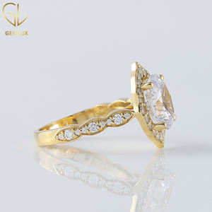 Bague de mariage Halo Vintage de vente chaude, bague de fiançailles en or 14k avec diamant Moissanite original taille ovale 2CT - Product Image 2