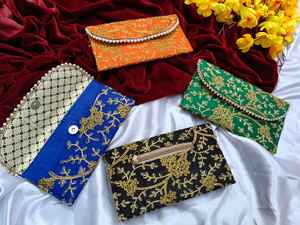 Embroidered Clutch Purse Evening Accessory Nikah Eidi Lifafa Jaggo Night Sangeet Henna Night Lohri Favors Bridesmaids Giveaways - Product Image 2