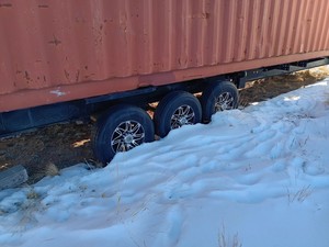 40ft Steel Shipping Container <b>on</b> <b>Wheels</b> with Sandwich Panel-Modern Design for <b>Storage</b>/Travel Trailer/Tiny Home & Kiosk - Product Image 2