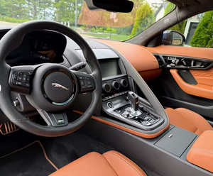 JAGUAR F-TYPE R COUPE 2023 USADO, VOLANTE A LA IZQUIERDA/DERECHA - Product Image 2