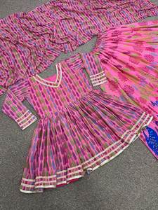 Conjunto de Traje Sharara de Diseñador de 3 Piezas para Mujer, Corte Alia, Hermoso Kurti Estampado con Sharara y Dupatta para Mujer - Product Image 3