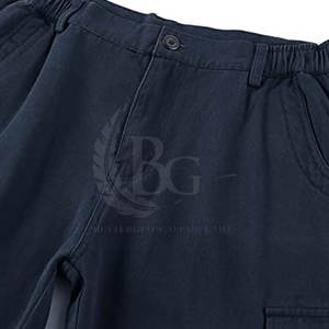 Pantalones cortos Cargo para hombre superventas, ropa informal personalizada de alta calidad, patrón sólido con función antiarrugas, servicio directo OEM - Product Image 3